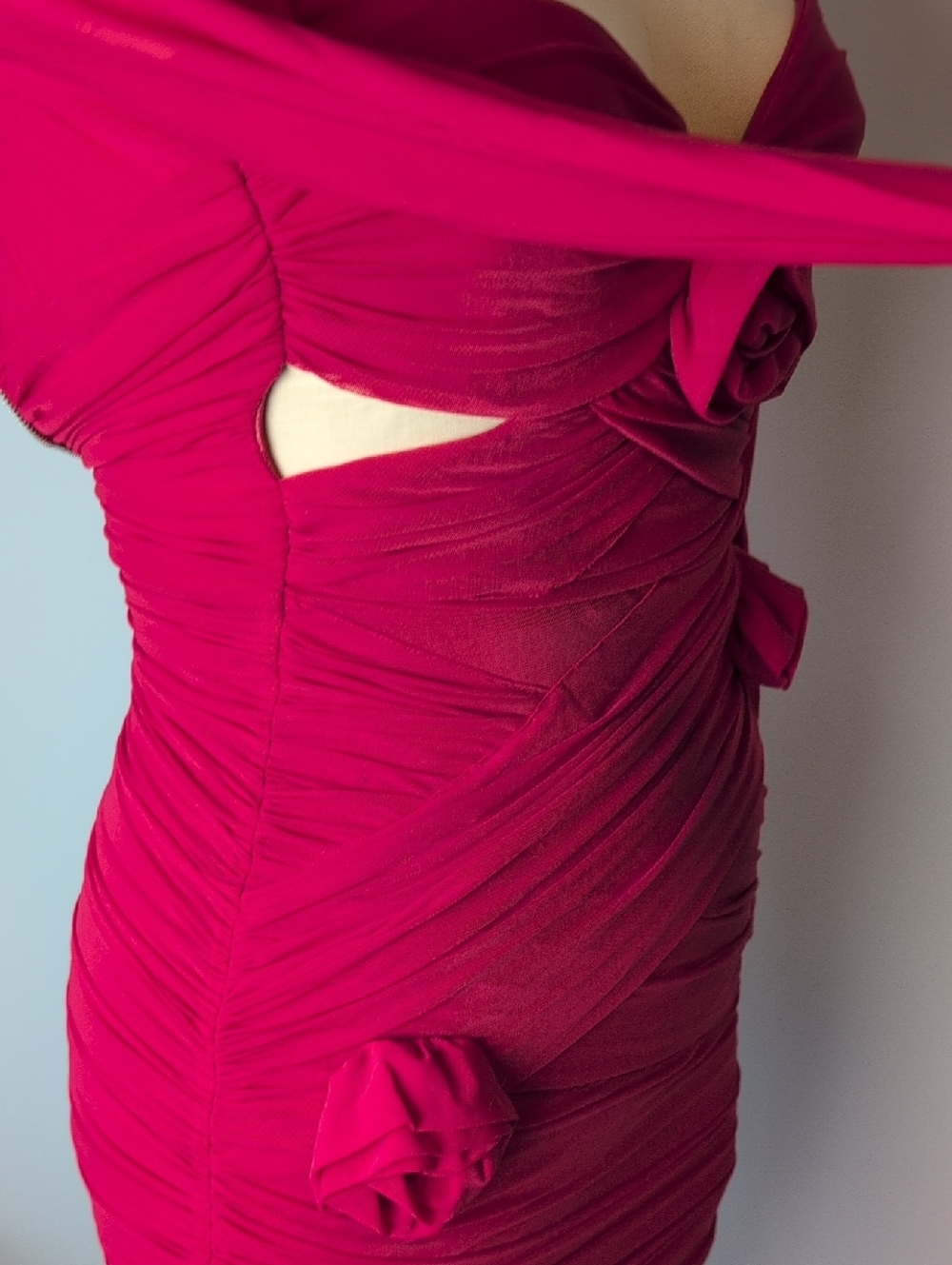 Bardot Vibrant Red Long Sleeve Dress - Picture 9 of 14